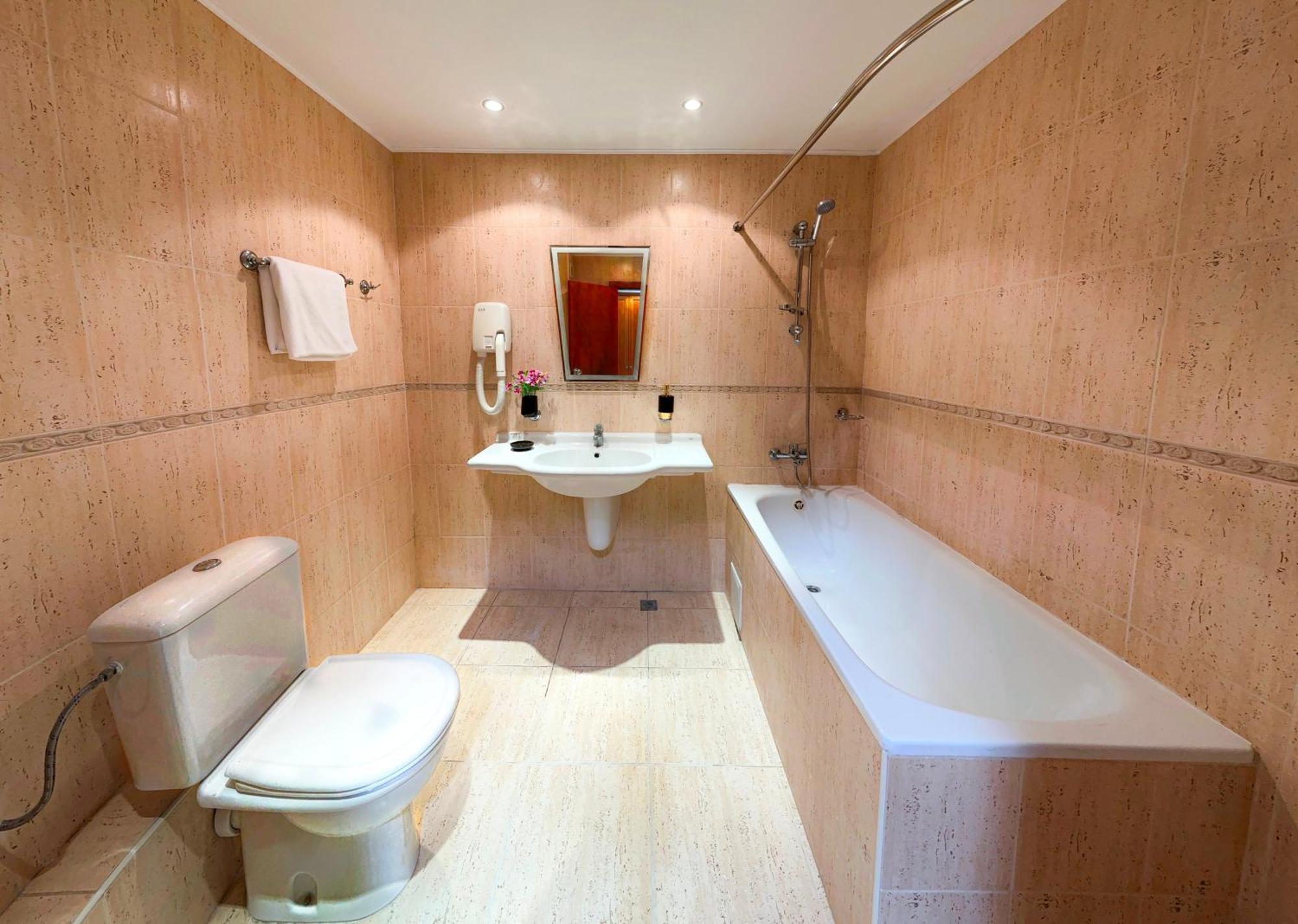 Hotel Yo Saints Constantine and Helena Ngoại thất bức ảnh