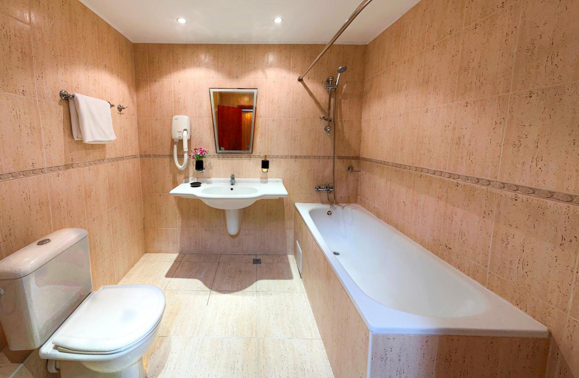 Hotel Yo Saints Constantine and Helena Ngoại thất bức ảnh