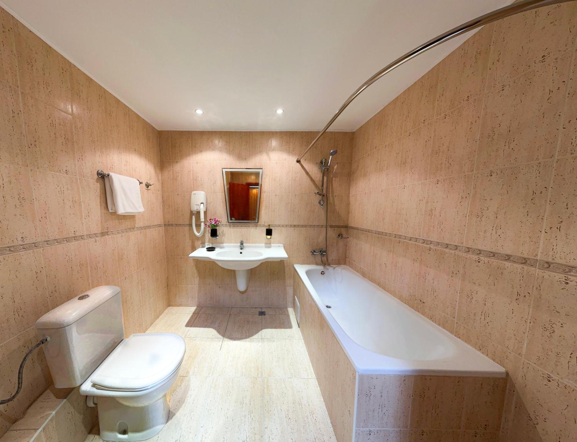 Hotel Yo Saints Constantine and Helena Ngoại thất bức ảnh