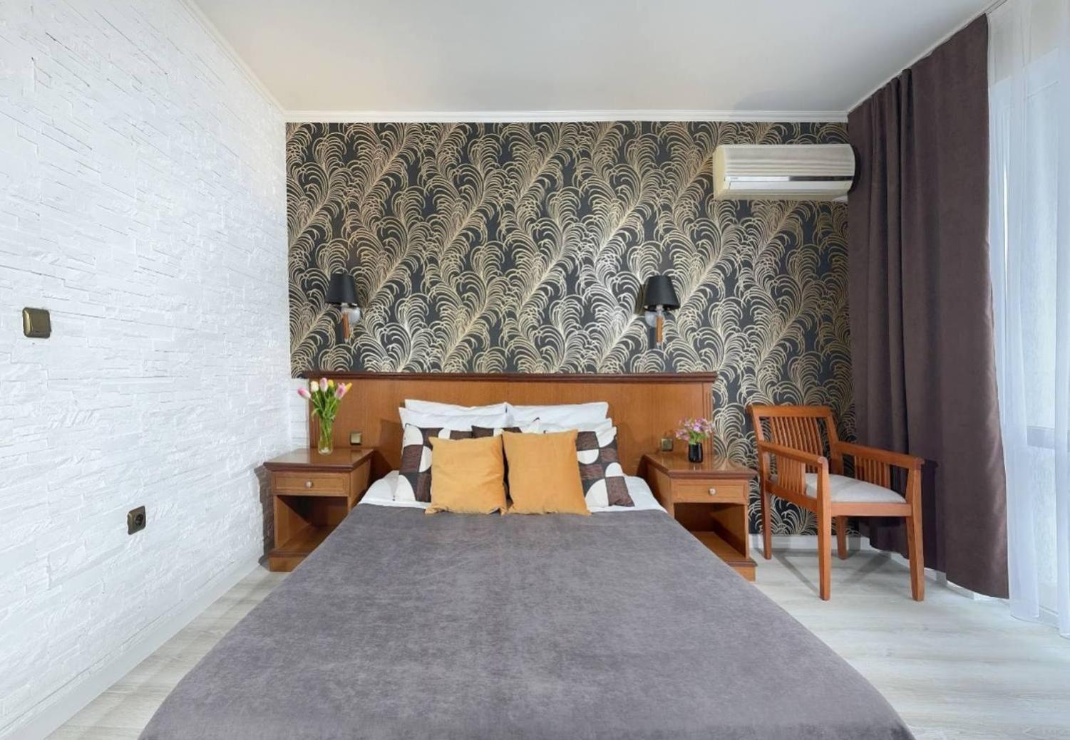 Hotel Yo Saints Constantine and Helena Ngoại thất bức ảnh