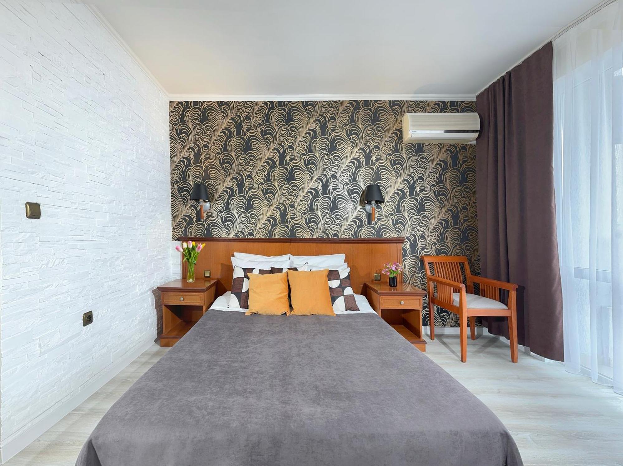 Hotel Yo Saints Constantine and Helena Ngoại thất bức ảnh
